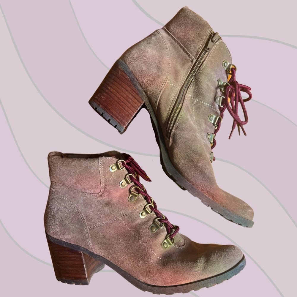 Aerosoles Inception Combat Heeled Boots Size 10